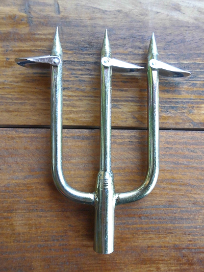 ΤΡΙΑΙΝΑ ΜΕ ΦΤΕΡΑΚΙΑ CROWN